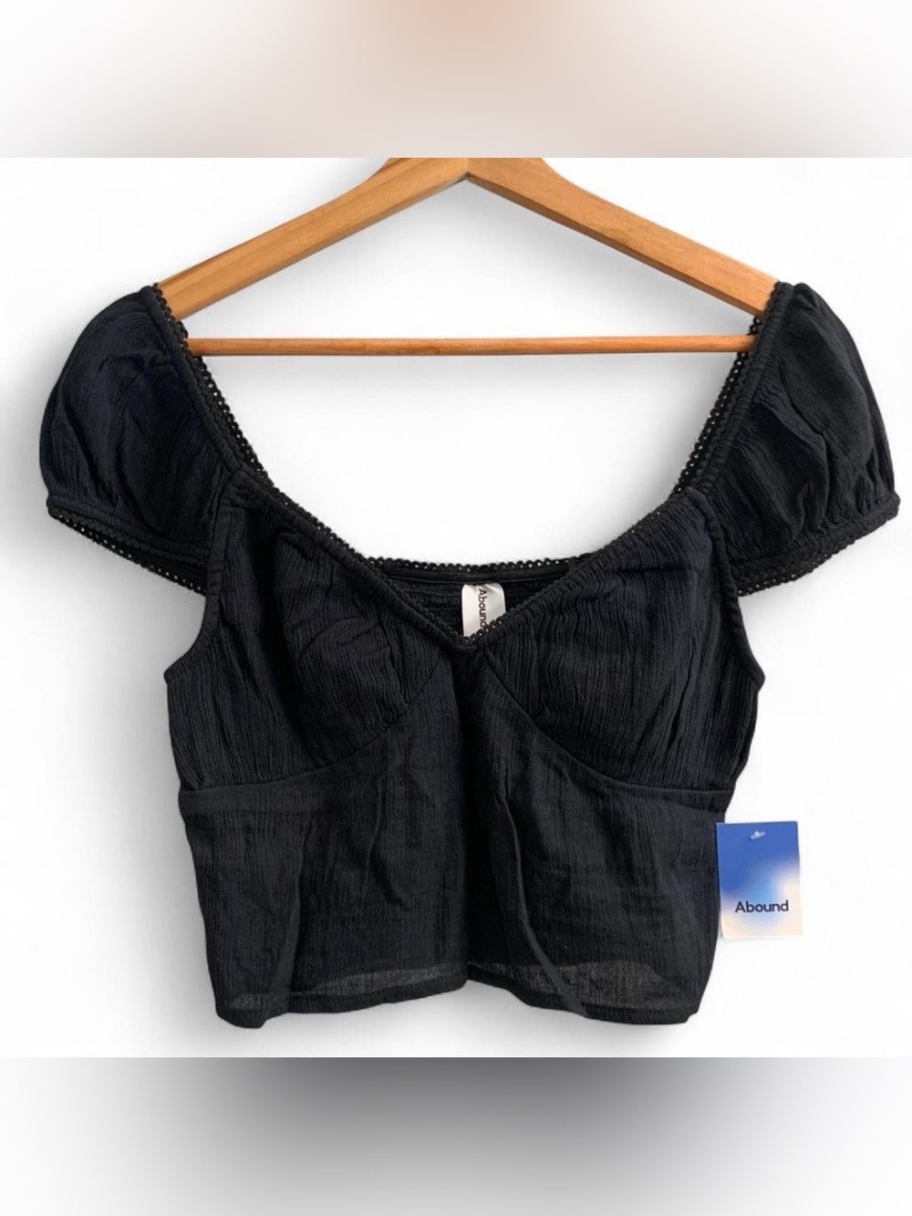 NWT Abound Black Cropped Sweetheart Peasant Top Size Small #Feminine #ceoppedtop